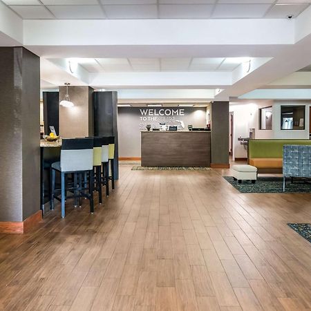 Hampton Inn Уинтър Хевън Екстериор снимка