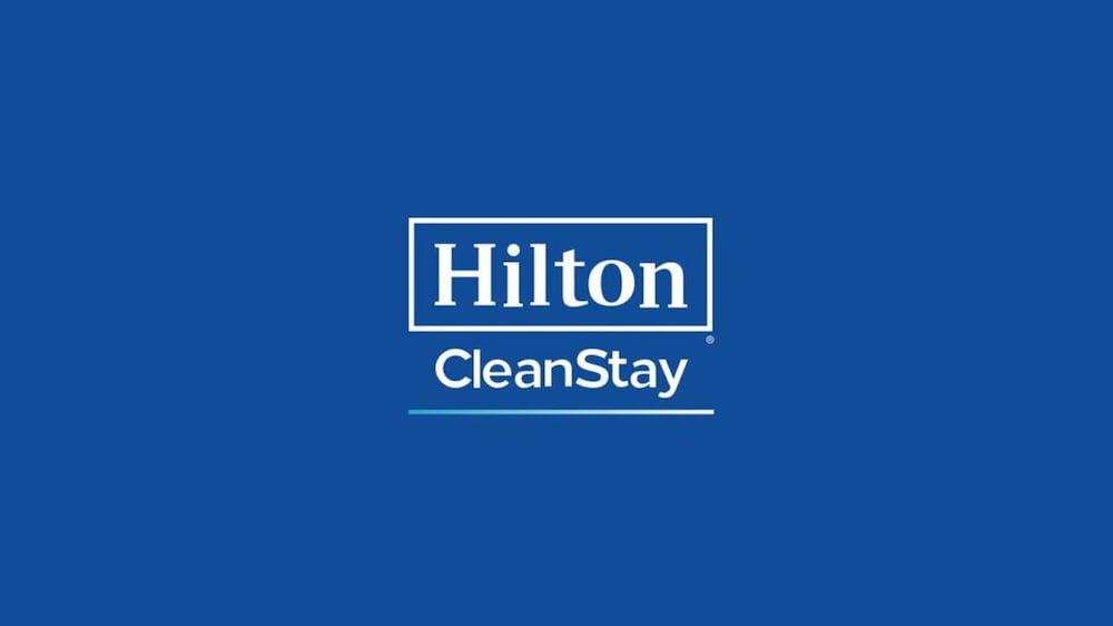 Hampton Inn Уинтър Хевън Екстериор снимка