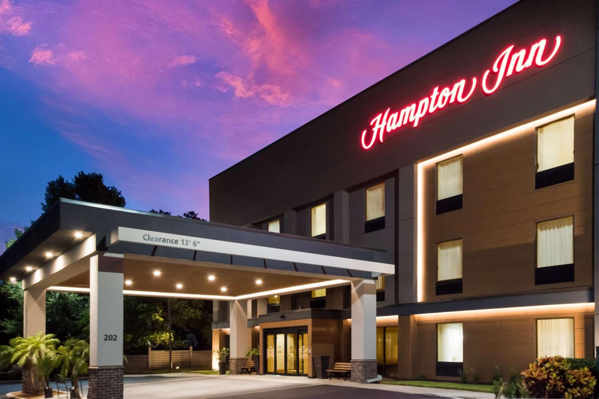 Hampton Inn Уинтър Хевън Екстериор снимка