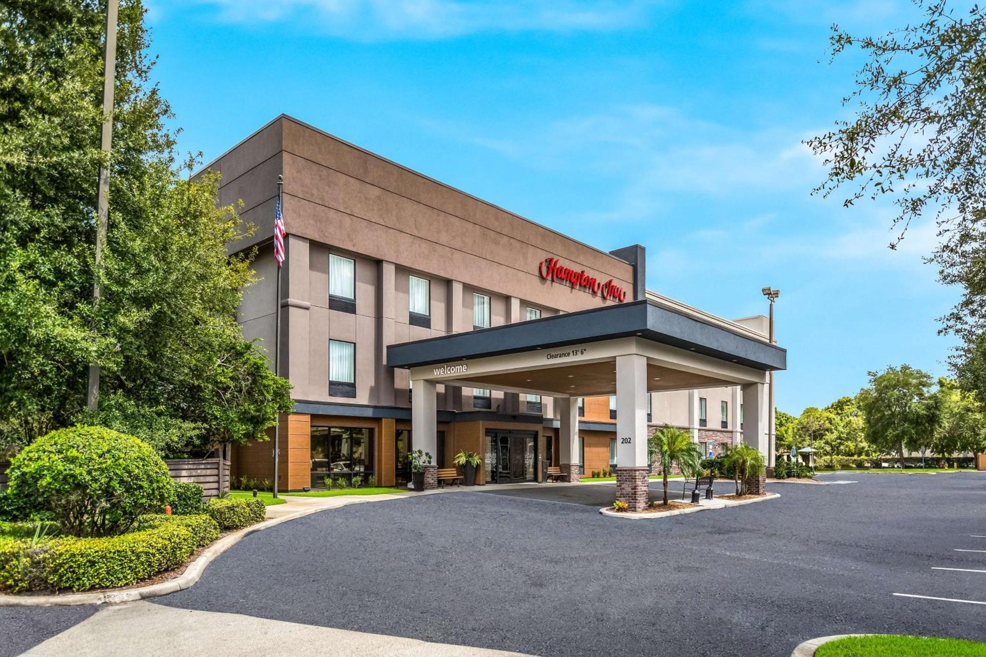 Hampton Inn Уинтър Хевън Екстериор снимка